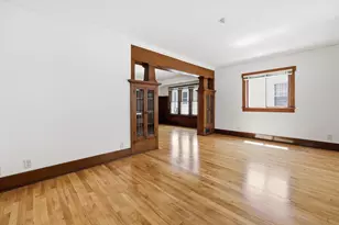1338 S 76th St, West Allis, WI 53214 - Photo 6