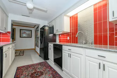 2525 S Shore Dr #16D, Milwaukee, WI 53207 - Photo 16