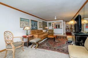 2525 S Shore Dr, Milwaukee, WI 53207 - Photo 38