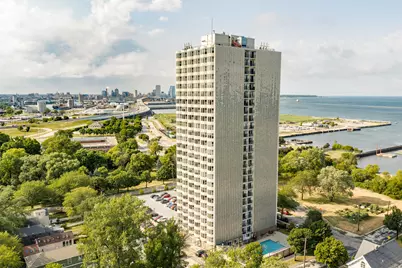 2525 S Shore Dr #16D, Milwaukee, WI 53207 - Photo 1