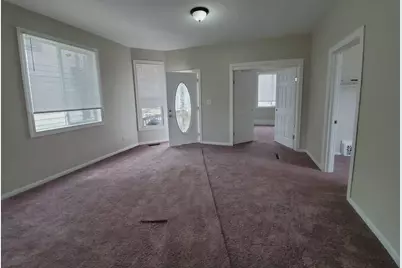 1435  Villa St, Racine, WI 53403 - Photo 4