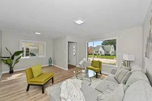 1726 Grams Ct, Sheboygan, WI 53081 - Photo 2
