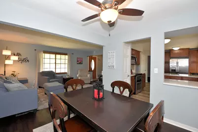 14445 W Butternut Trl, New Berlin, WI 53151 - Photo 10