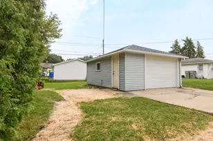 4808 S 24th St, Milwaukee, WI 53221 - Photo 32