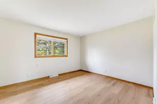 N5471 Loraine Dr, Fredonia, WI 53021 - Photo 32