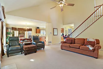 6001  94th Ct, Kenosha, WI 53142 - Photo 2