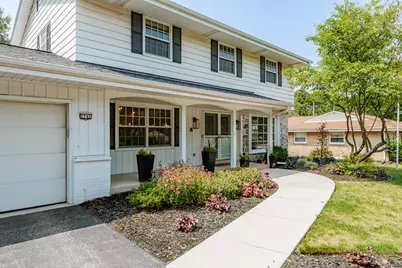 2745 N 117th Pl, Wauwatosa, WI 53222 - Photo 48