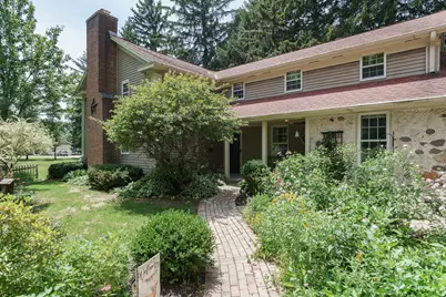 N132W17858  Rockfield Rd, Germantown, WI 53022 - Photo 10
