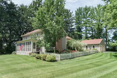 N132W17858  Rockfield Rd, Germantown, WI 53022 - Photo 8