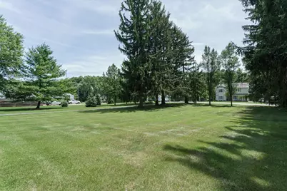 N132W17858  Rockfield Rd, Germantown, WI 53022 - Photo 6