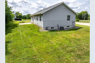 W8320  County Road Z -, Onalaska, WI 54650 - Photo 34