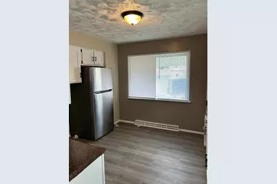 4132 N 51st Blvd, Milwaukee, WI 53216 - Photo 6