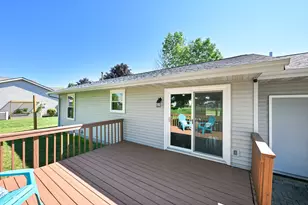 W201N16255 Ash Dr, Jackson, WI 53037 - Photo 16
