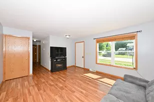W201N16255 Ash Dr, Jackson, WI 53037 - Photo 2