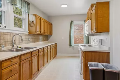 204 N Vita Ave, Beaver Dam, WI 53916 - Photo 2