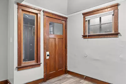 2914 N 41st St, Milwaukee, WI 53210 - Photo 6