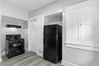 2914 N 41st St, Milwaukee, WI 53210 - Photo 12