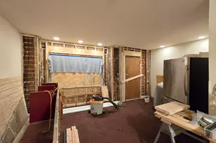3720 W Dorothy Pl, Milwaukee, WI 53215 - Photo 2