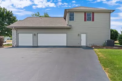 1704  River Lakes Rd, Oconomowoc, WI 53066 - Photo 38