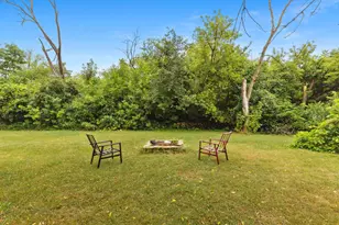 10403 S Chicago Rd, Oak Creek, WI 53154 - Photo 30