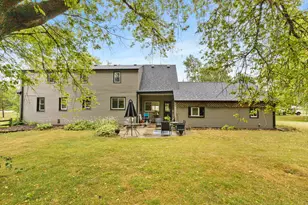 10403 S Chicago Rd, Oak Creek, WI 53154 - Photo 32