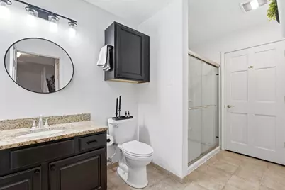 W240N2160  Dorchester Dr #11B, Pewaukee, WI 53072 - Photo 14