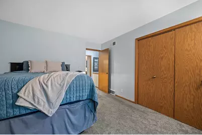 801 S Imperial Dr, Hartland, WI 53029 - Photo 18