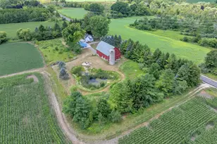 W6339 Co Rd V, Lyndon, WI 53011 - Photo 28
