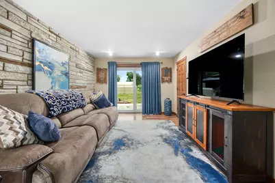 S94W14409  Groveway Ln, Muskego, WI 53150 - Photo 8