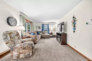 S94W14409 Groveway Ln, Muskego, WI 53150 - Photo 20