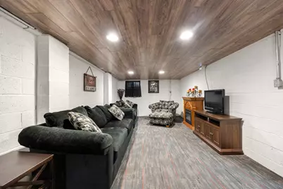 S94W14409  Groveway Ln, Muskego, WI 53150 - Photo 32