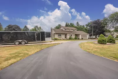 S94W14409  Groveway Ln, Muskego, WI 53150 - Photo 50