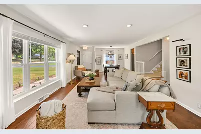 12311 W Woodland Ave, Wauwatosa, WI 53226 - Photo 6