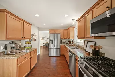 12311 W Woodland Ave, Wauwatosa, WI 53226 - Photo 16