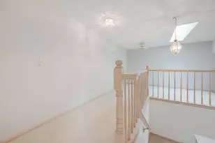 N21W24178 Dorchester Dr, Pewaukee, WI 53072 - Photo 10