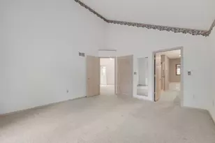 N21W24178 Dorchester Dr, Pewaukee, WI 53072 - Photo 6