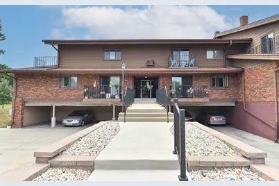 3935 S 84th St #4, Greenfield, WI 53228 - Photo 26
