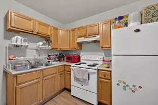 1532 S 37th St., Milwaukee, WI 53215 - Photo 8