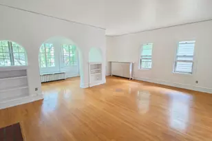 4155 N Farwell Ave, Shorewood, WI 53211 - Photo 4