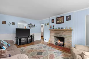 13706 W Meadow Ln, New Berlin, WI 53151 - Photo 34