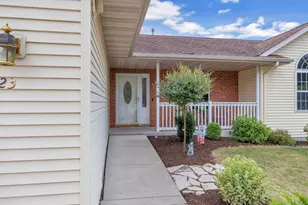 1223 Huron Trail, Sheboygan Falls, WI 53085 - Photo 20