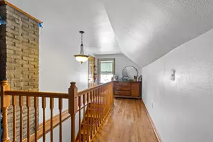 3569 S 14th St, Milwaukee, WI 53221 - Photo 16