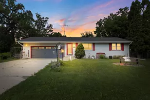 116 Kathy Ln, Darien, WI 53114 - Photo 1