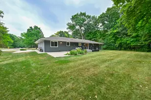 3059 S 149th St, New Berlin, WI 53151 - Photo 30