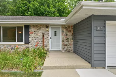 3059 S 149th St, New Berlin, WI 53151 - Photo 2