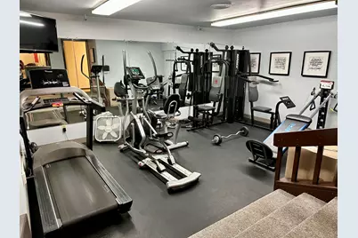 6100 W Stonehedge Dr #365D, Greenfield, WI 53220 - Photo 32