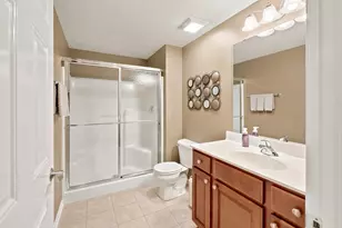 W250N4997 William Dr, Sussex, WI 53072 - Photo 24
