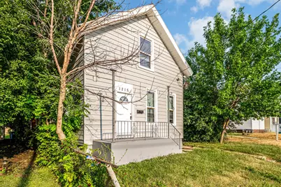 1215  Racine St, Racine, WI 53403 - Photo 2