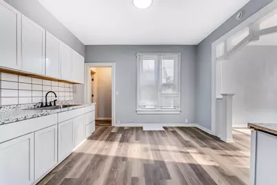 1215  Racine St, Racine, WI 53403 - Photo 6