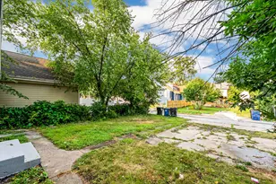 1215 Racine St, Racine, WI 53403 - Photo 28